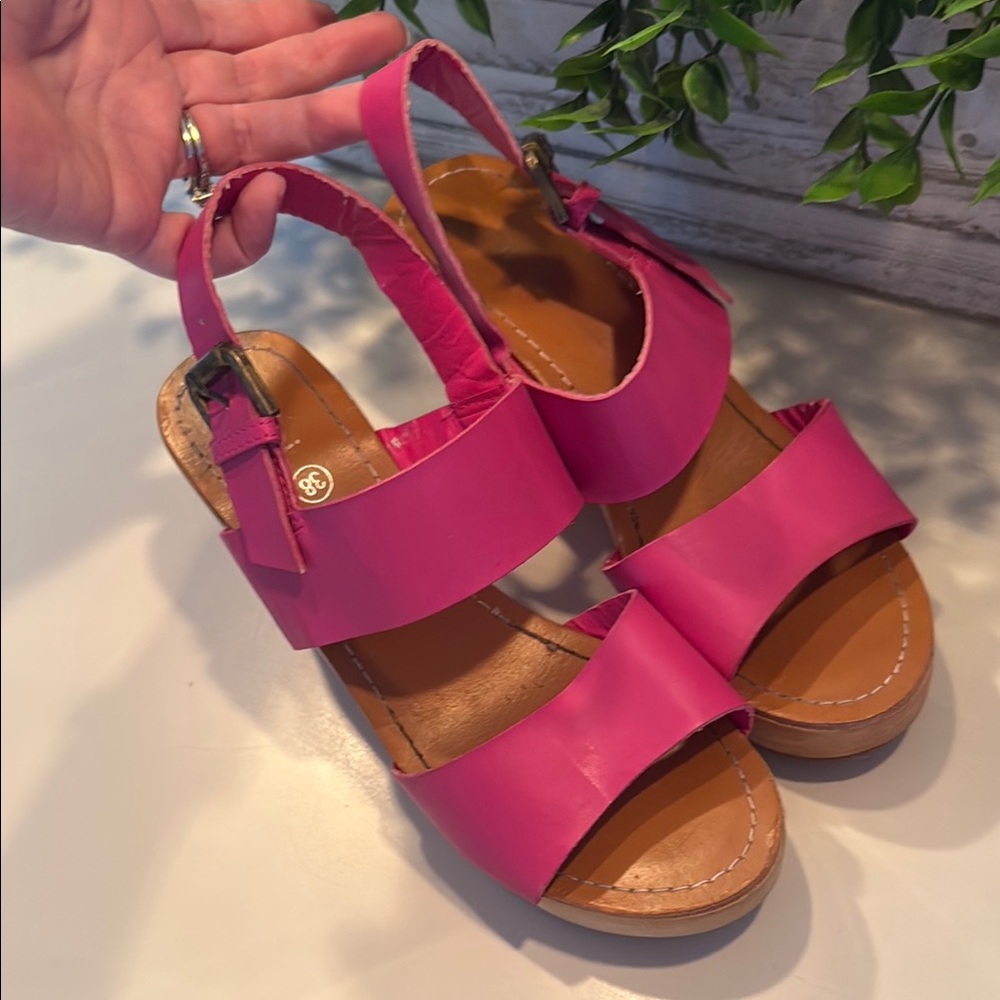 Vibrant Pink Chunky Platform Sandals